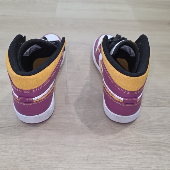 Nike Air Jordan 1 Mid Familia Day Of The Dead Sneakers Purple Men Size 10.5 - Picture 7 of 10